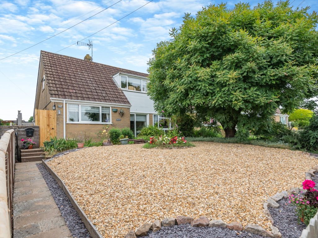 3 bed semidetached house for sale in Troddi Close, Caldicot