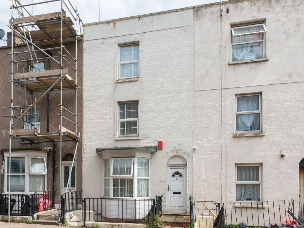 2 bed terraced house for sale in Hardres Street, Ramsgate CT11 Zoopla