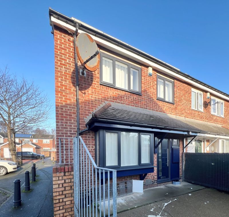 3 bed property to rent in Epsom Close, North Shields NE29, £825 pcm