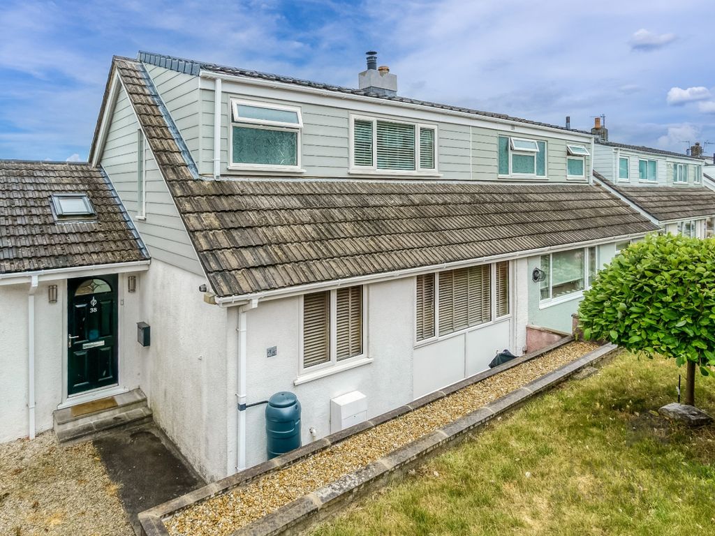 3 bed semidetached house for sale in St. Edward Gardens, Eggbuckland