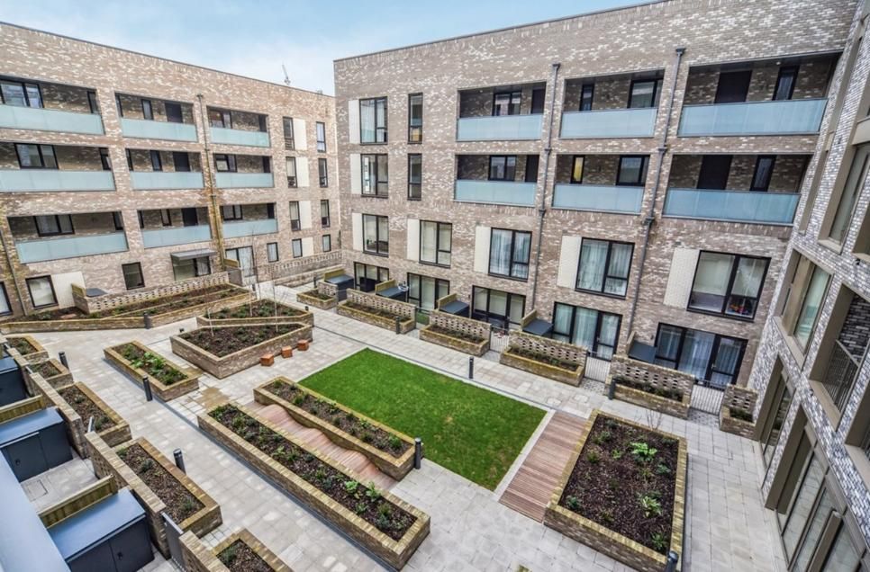 1 bed flat to rent in Aberfeldy Village, London E14 Zoopla