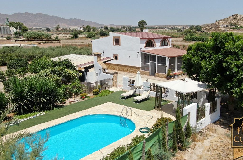 4 bed country house for sale in Paraje Arnilla, Cuevas Del Almanzora