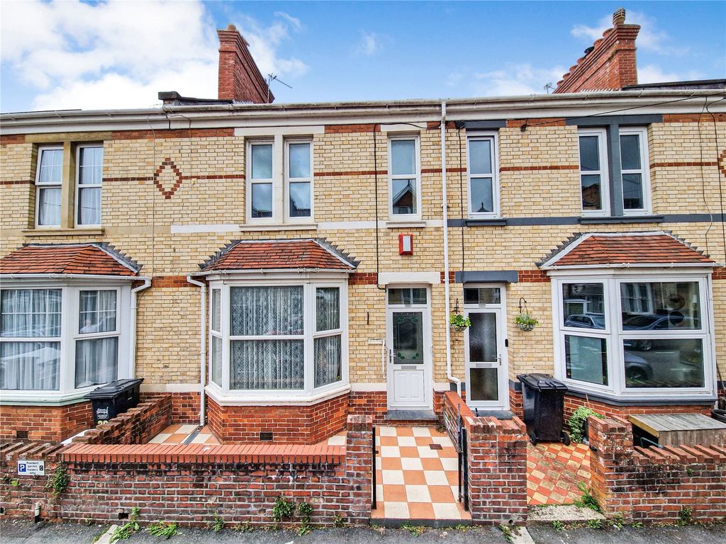 4 bed terraced house for sale in Coronation Street, Barnstaple EX32, £