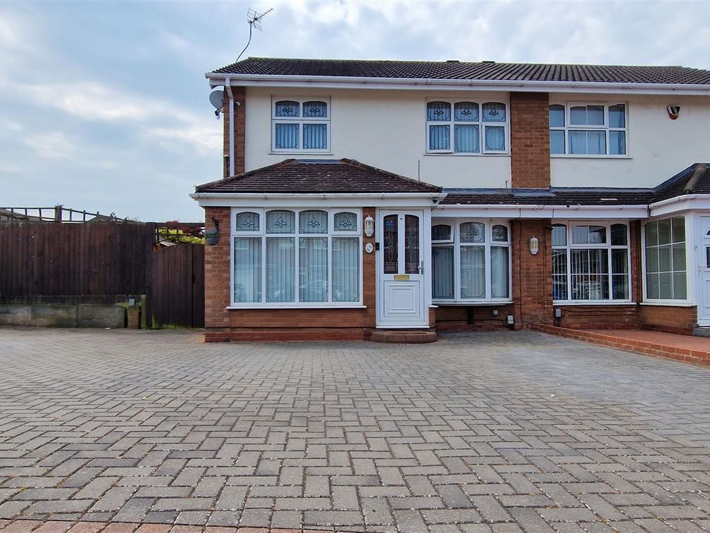 3 bed semidetached house for sale in Linwood Drive, Walsgrave