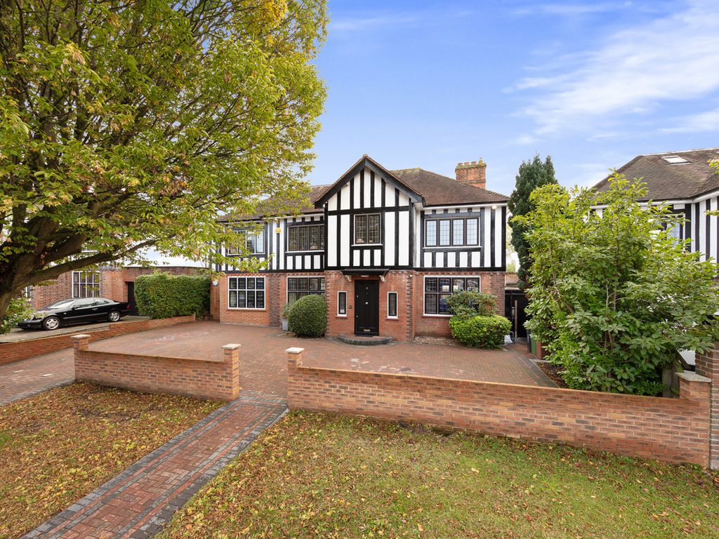 6 bed detached house for sale in Lawrie Park Avenue, London SE26, £