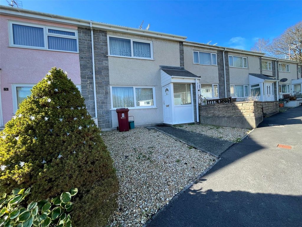 2 bed terraced house for sale in Merlins Gardens, Tenby, Pembrokeshire