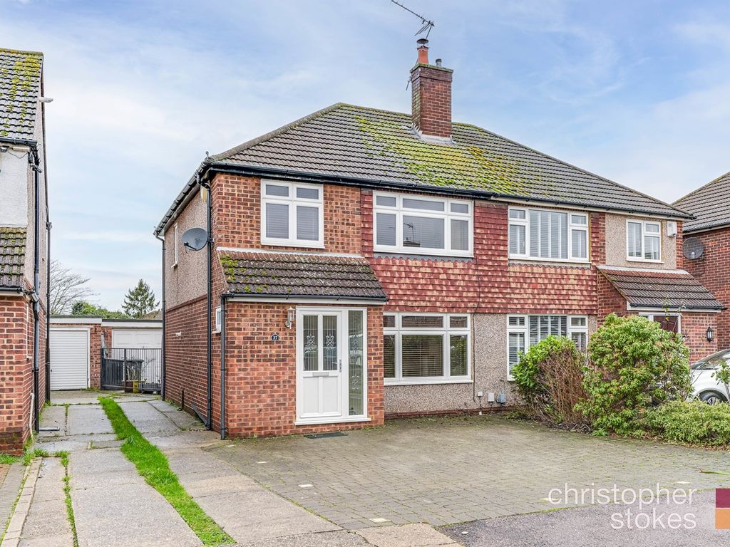 3 bed semidetached house for sale in Bellamy Road, Cheshunt, Waltham