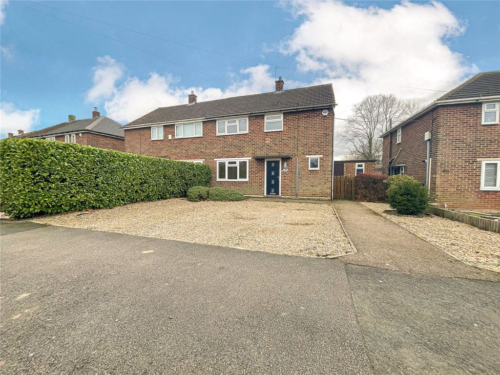 3 bed semidetached house for sale in Hill Top Avenue, Tamworth
