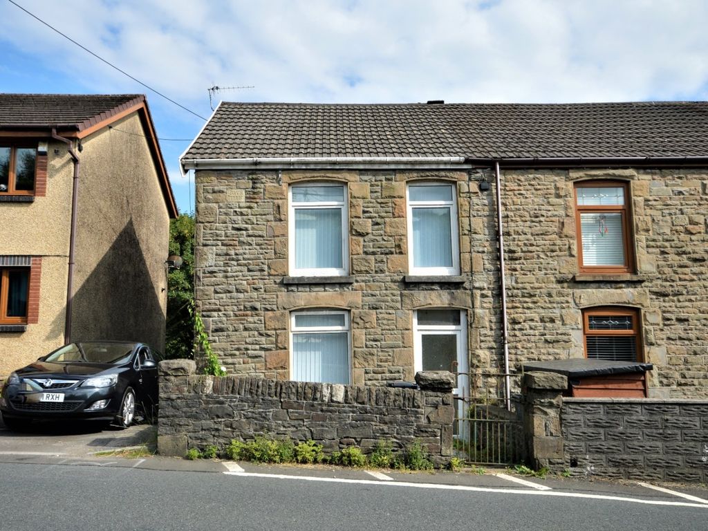 3 bed end terrace house for sale in Swansea Road, Pontardawe, Swansea
