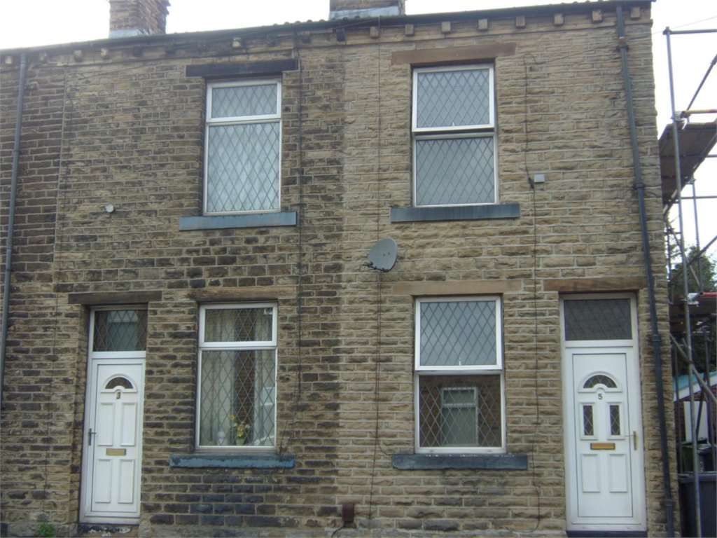 2 bed end terrace house for sale in Dewsbury Gate Road, Dewsbury WF13