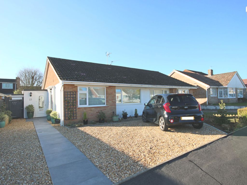 2 bed semidetached bungalow for sale in Eynsford Road, Allington ME16, £400,000 Zoopla