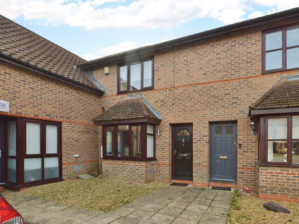 3 bed terraced house for sale in Maybach Court, Shenley Lodge, Milton Keynes MK5, £300,000 Zoopla