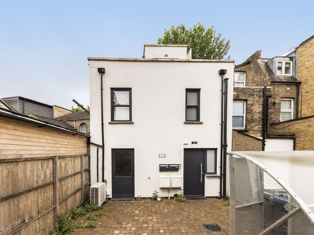 Cherington Road, London W7  