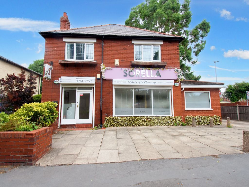 3 bed detached house for sale in Knowsley Road, St. Helens WA10, £