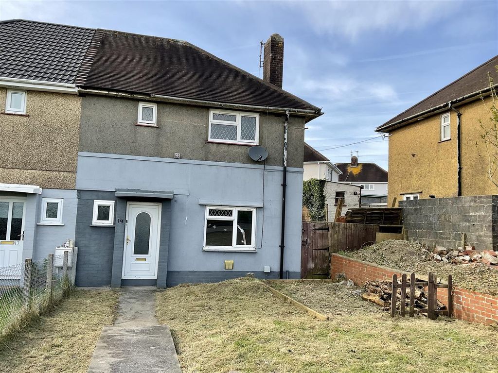 2 bed semidetached house for sale in Heol Gwili, Llwynhendy, Llanelli