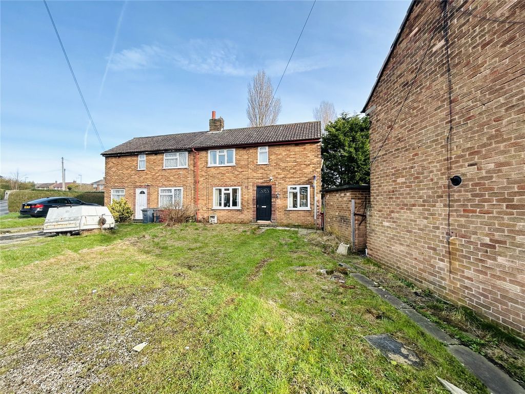 3 bed semidetached house for sale in Bowland Crescent, Blackpool