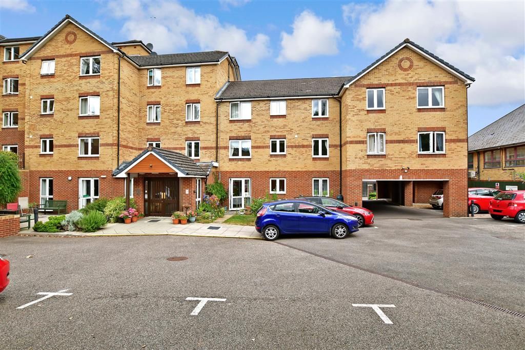 1 bed flat for sale in Walderslade Road, Walderslade, Chatham, Kent ME5