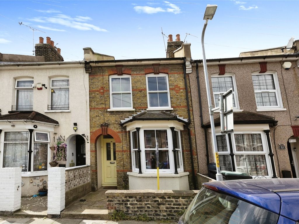 2 bed terraced house to rent in Gravesend, Kent DA11 Zoopla