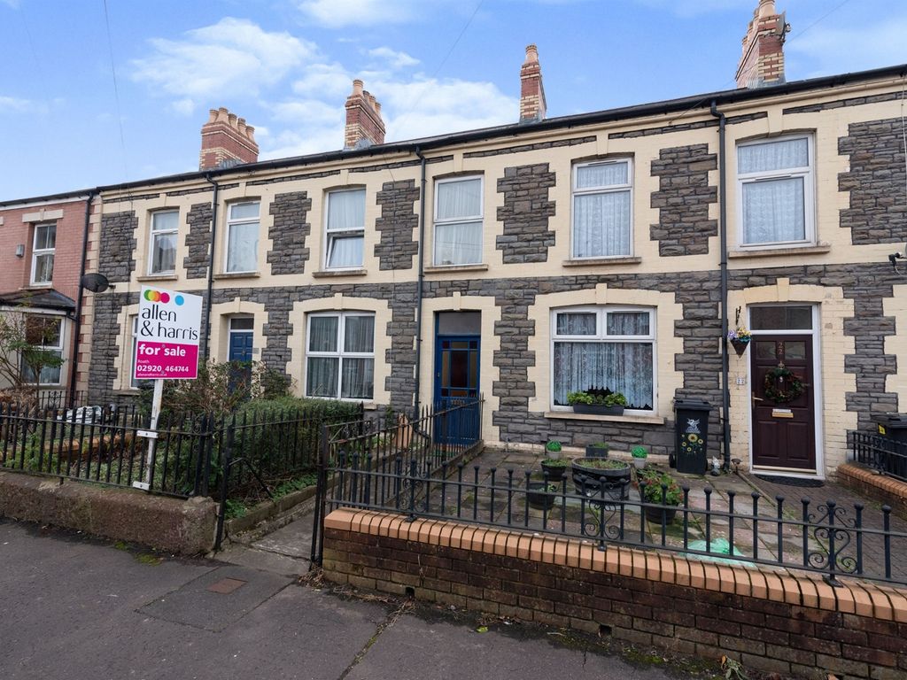 3 bed terraced house for sale in Prince Leopold Street, Adamsdown