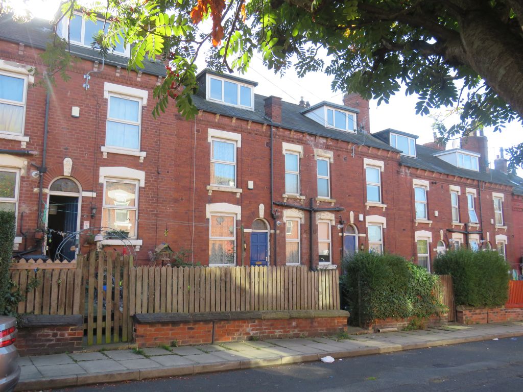 Lascelles Road West, Leeds LS8  