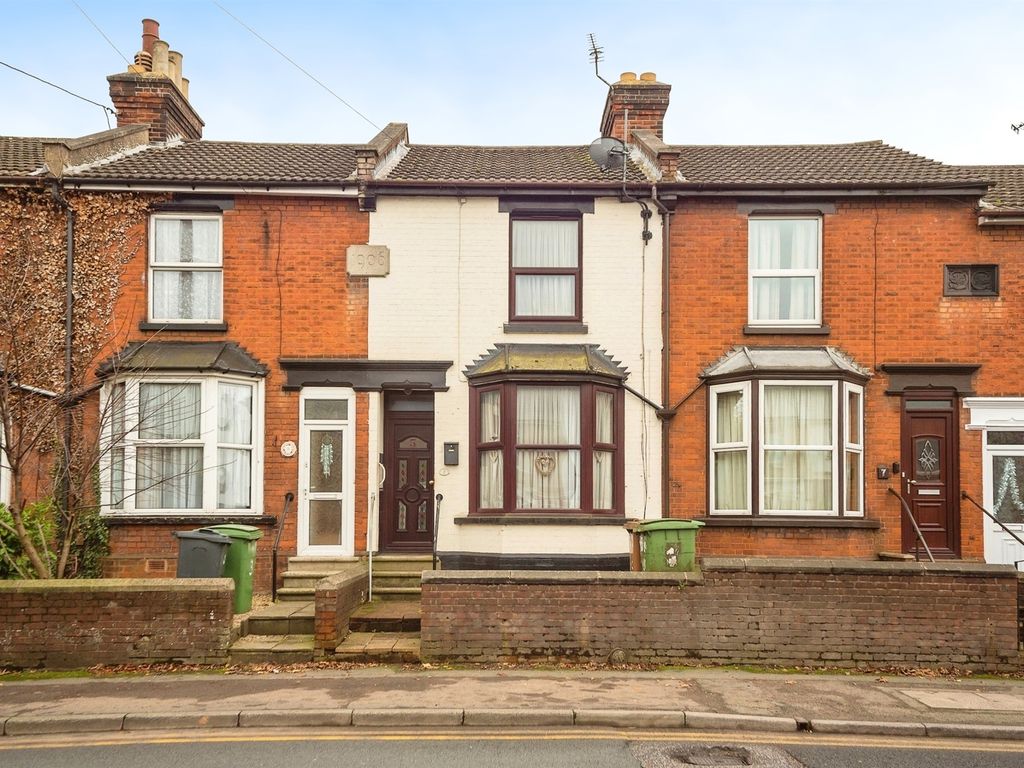 2 bed terraced house for sale in Sheals Crescent, Maidstone ME15, £