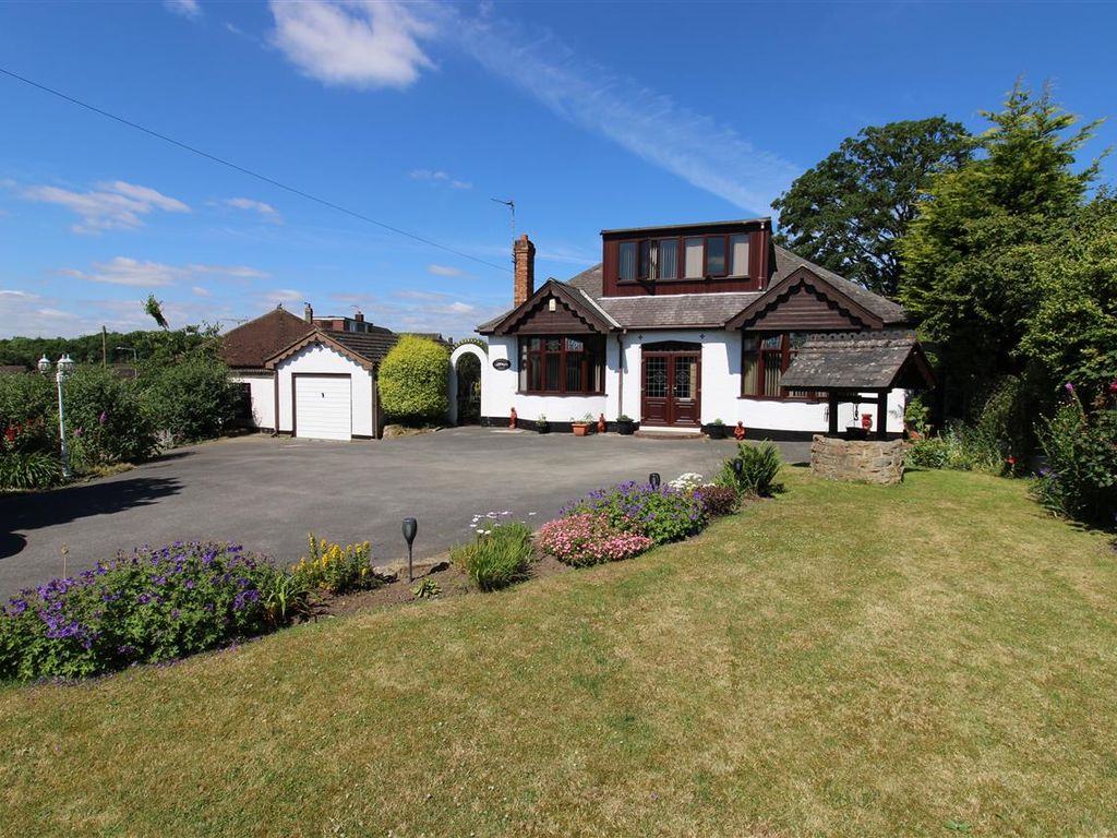 4 bed detached bungalow for sale in Alfreton Road, Underwood