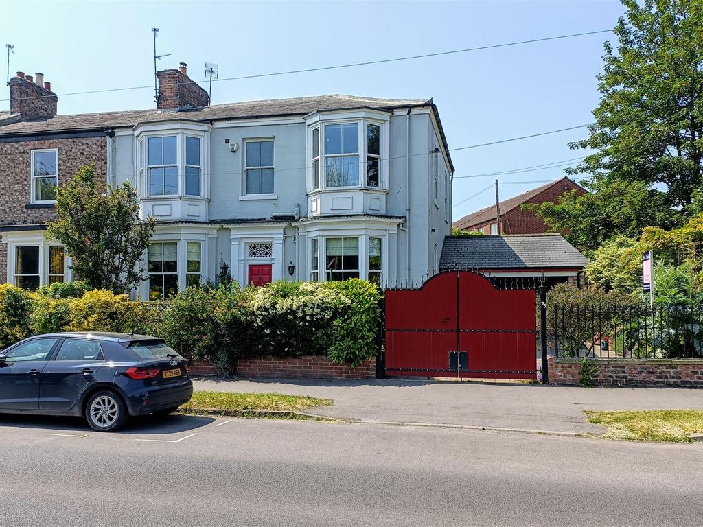5 bed property for sale in Huntington Road, York YO31 Zoopla