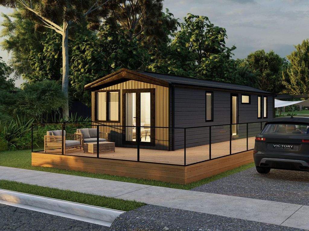 2 bed mobile/park home for sale in Derwent Oaks, High Lane, Sutton On Derwent, York YO41, £