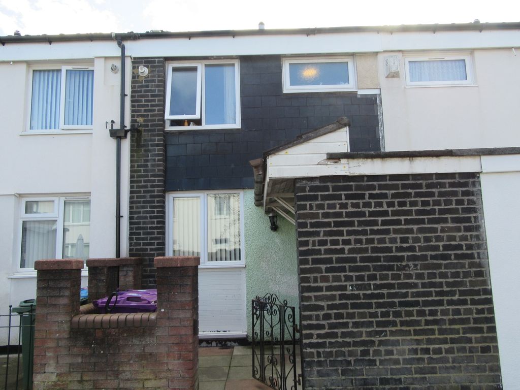 Roundhey Liverpool L28  