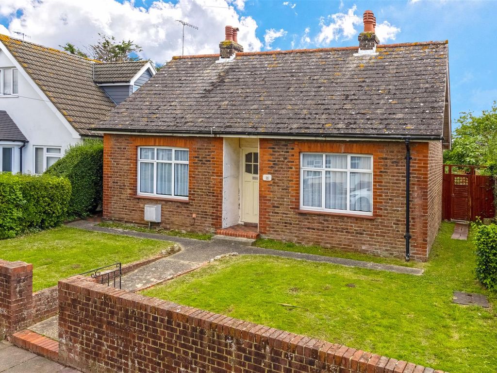 2 bed detached bungalow for sale in Stone Lane, Worthing BN13 Zoopla