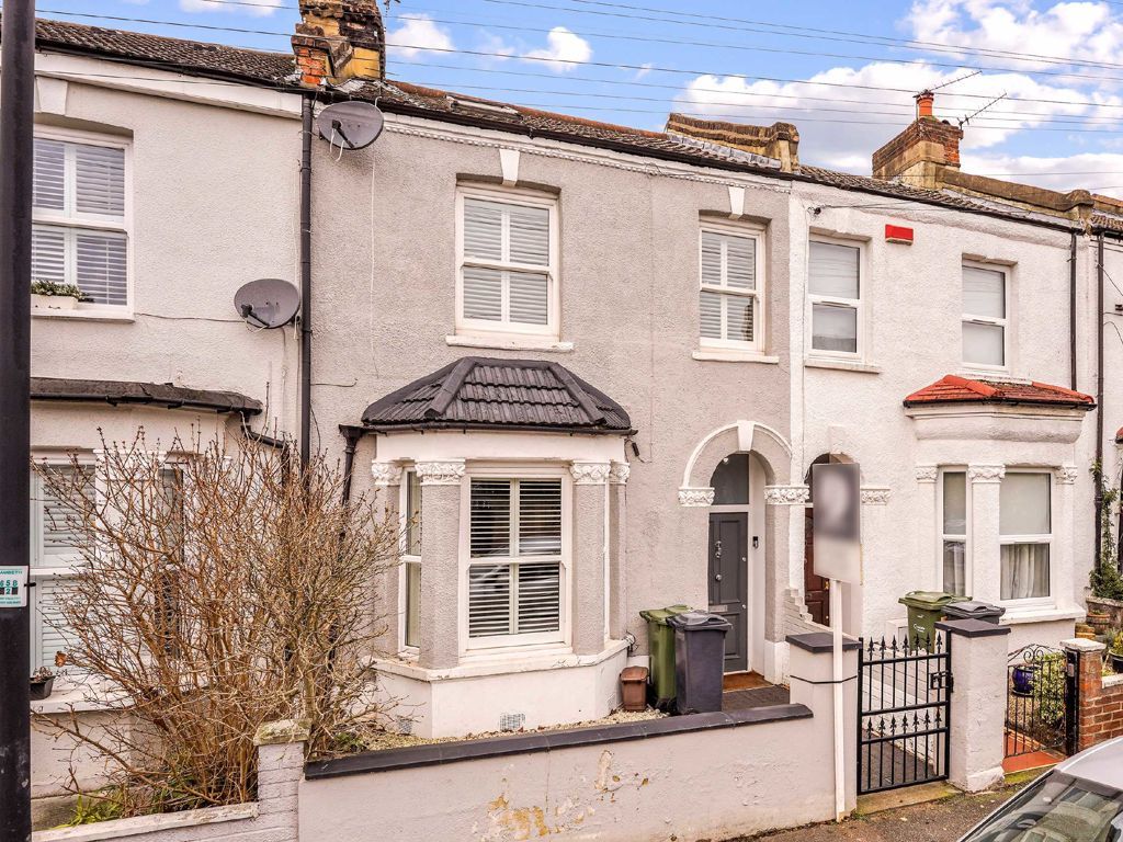 4 bed terraced house for sale in Hambro Road, London SW16, £825,000