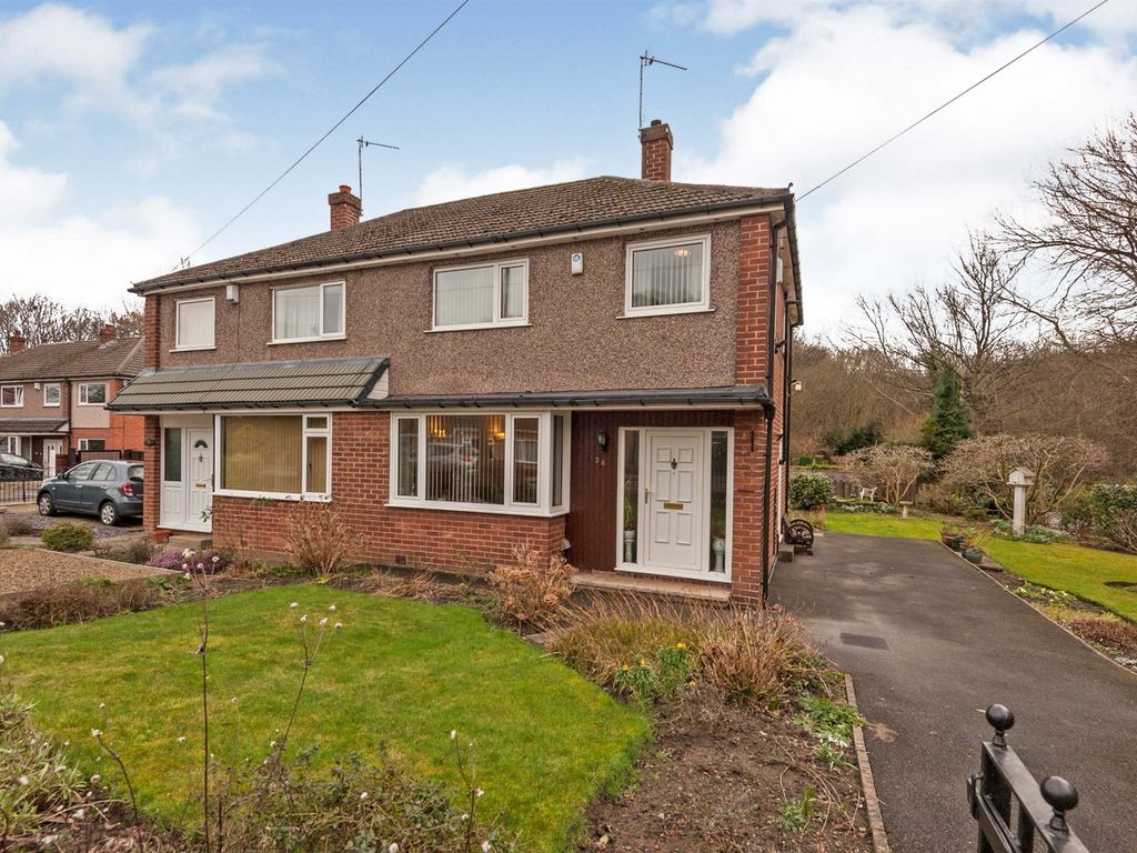 3 bed semidetached house for sale in Waterloo Road, Huddersfield HD5