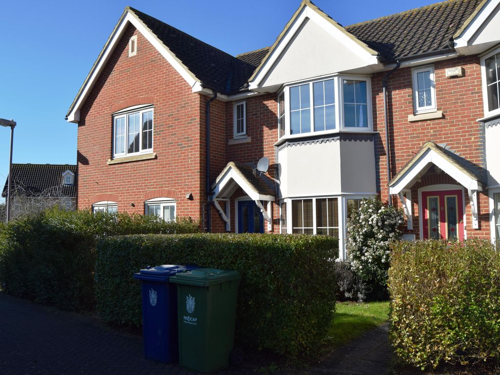 2 bed property to rent in Douglas Way, Great Cambourne, Cambridge CB23