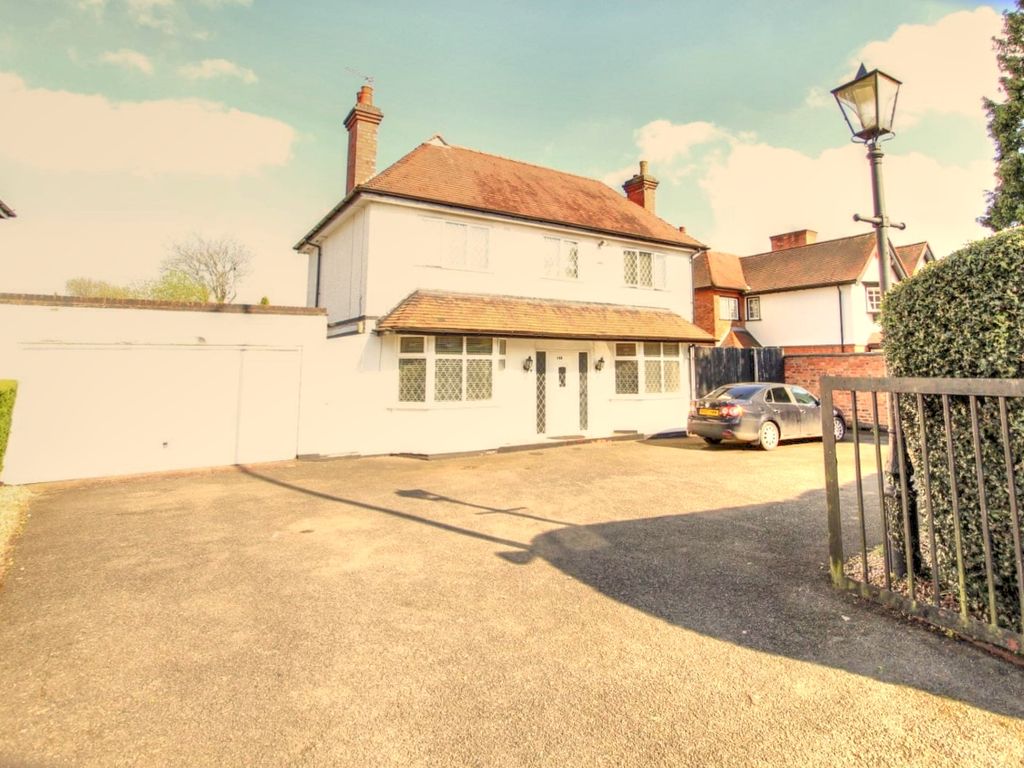 4 bed detached house for sale in Whitehouse Common Road, Sutton
