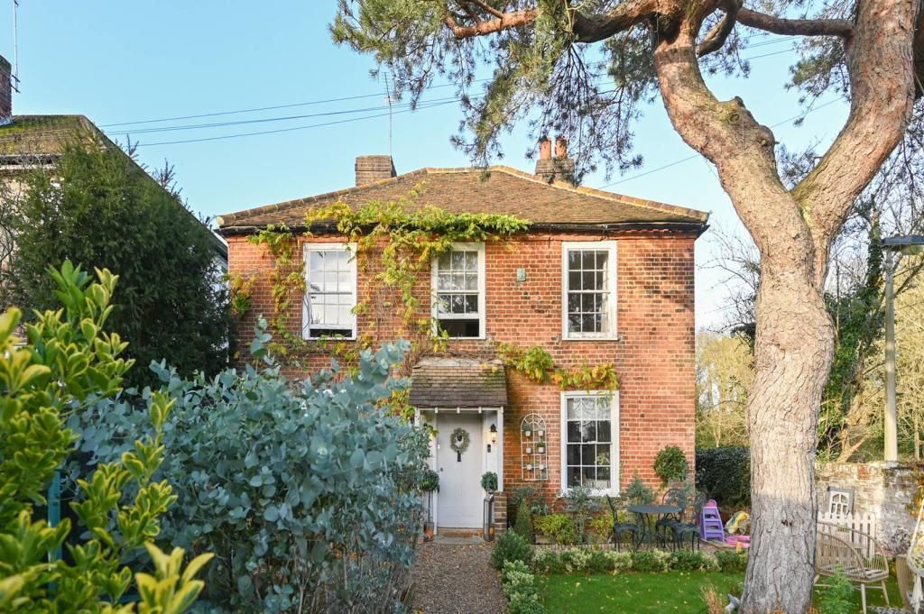 3 bed property for sale in Little Common, Stanmore HA7, £1,100,000 Zoopla