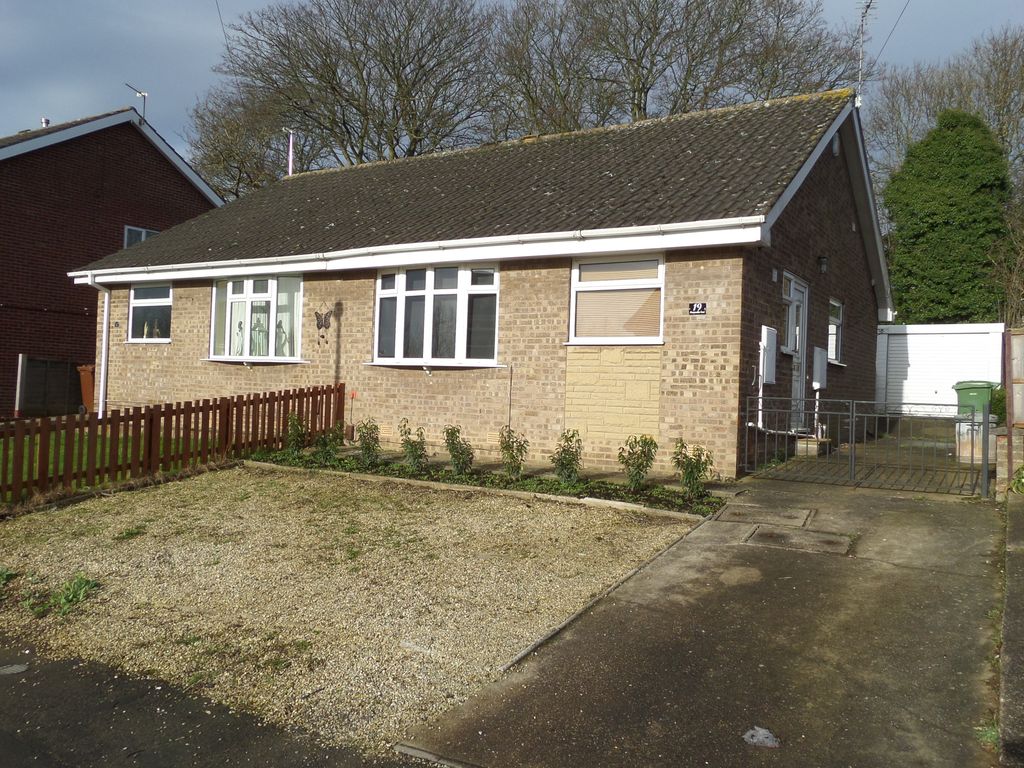 2 bed semidetached house to rent in Merryweather Court, Bottesford