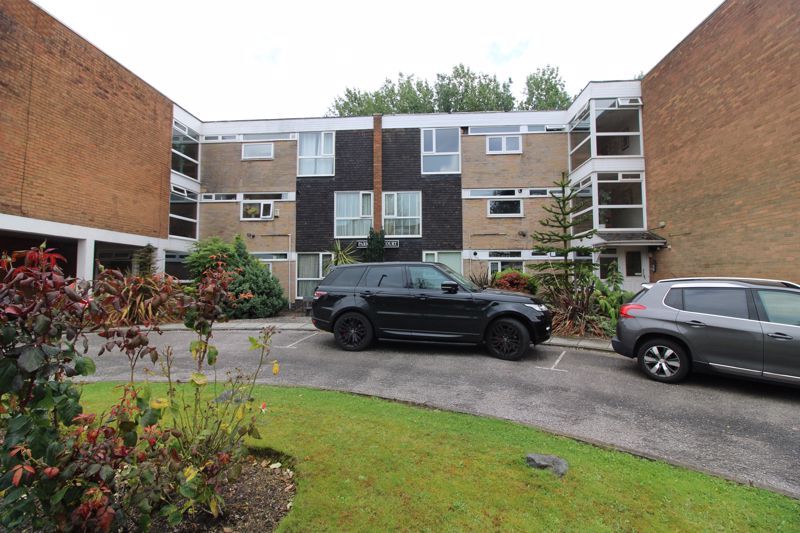 2 bed flat for sale in Park Lane Court, Park Lane, Whitefield