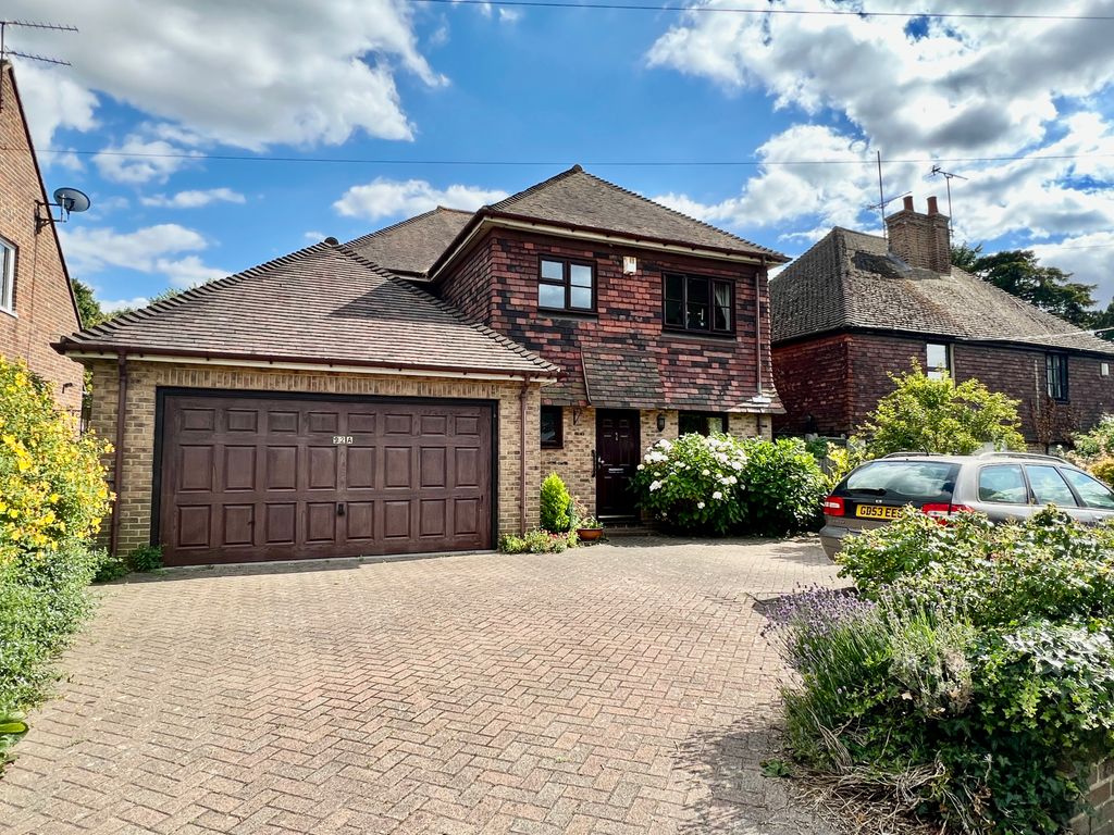 4 bed detached house for sale in Old Road East, Gravesend DA12 Zoopla