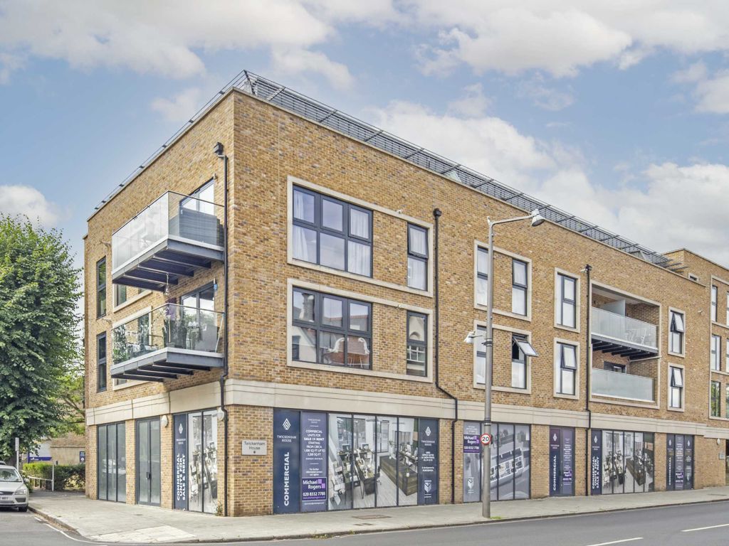 2 bed flat to rent in Heath Road, Twickenham TW1 Zoopla