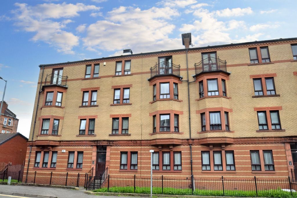 2 bed flat for sale in 521 London Road, Bridgeton, Glasgow G40, £