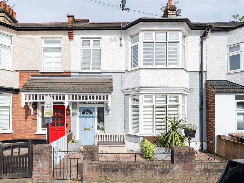 3 bed terraced house for sale in Hale End Road, London E4, £725,000 Zoopla