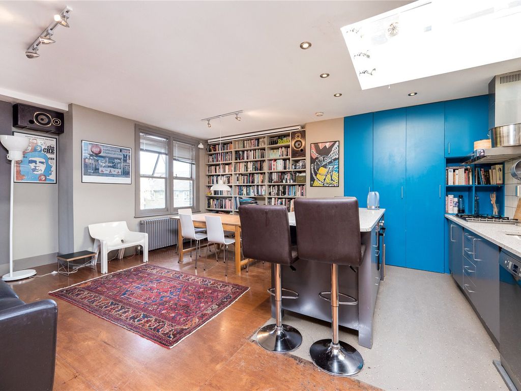 Hornsey Road, Islington, London N7  