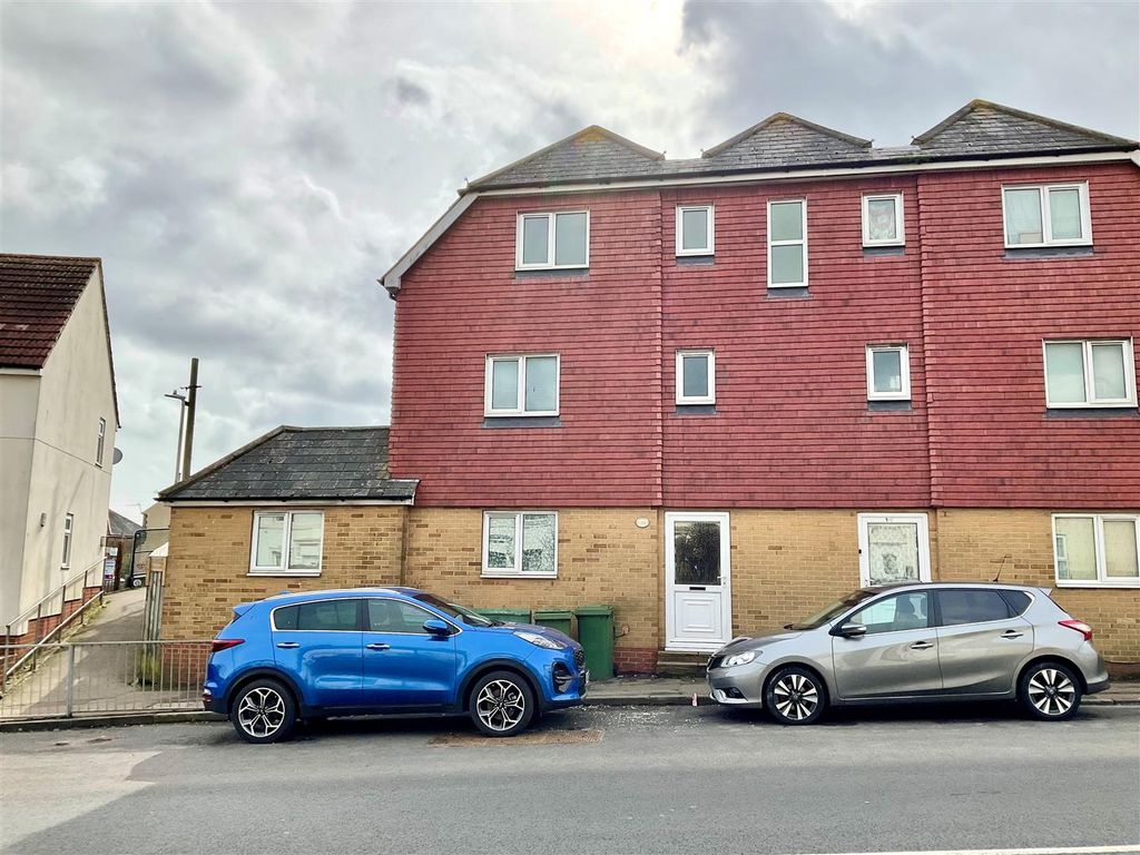 3 bed semidetached house for sale in Cheriton High Street, Cheriton, Folkestone CT19 Zoopla