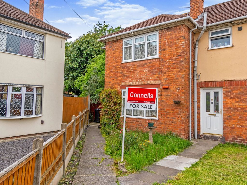 3 bed end terrace house for sale in Biddlestone Place, Darlaston
