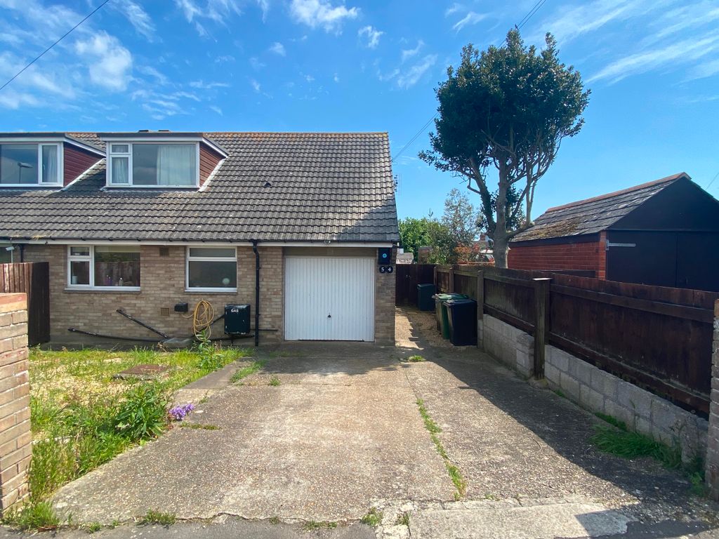 4 bed semidetached bungalow for sale in Sunnyside Road, Weymouth DT4