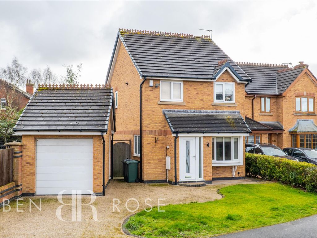 3 bed detached house for sale in Poppyfields, Hesketh Bank, Preston PR4