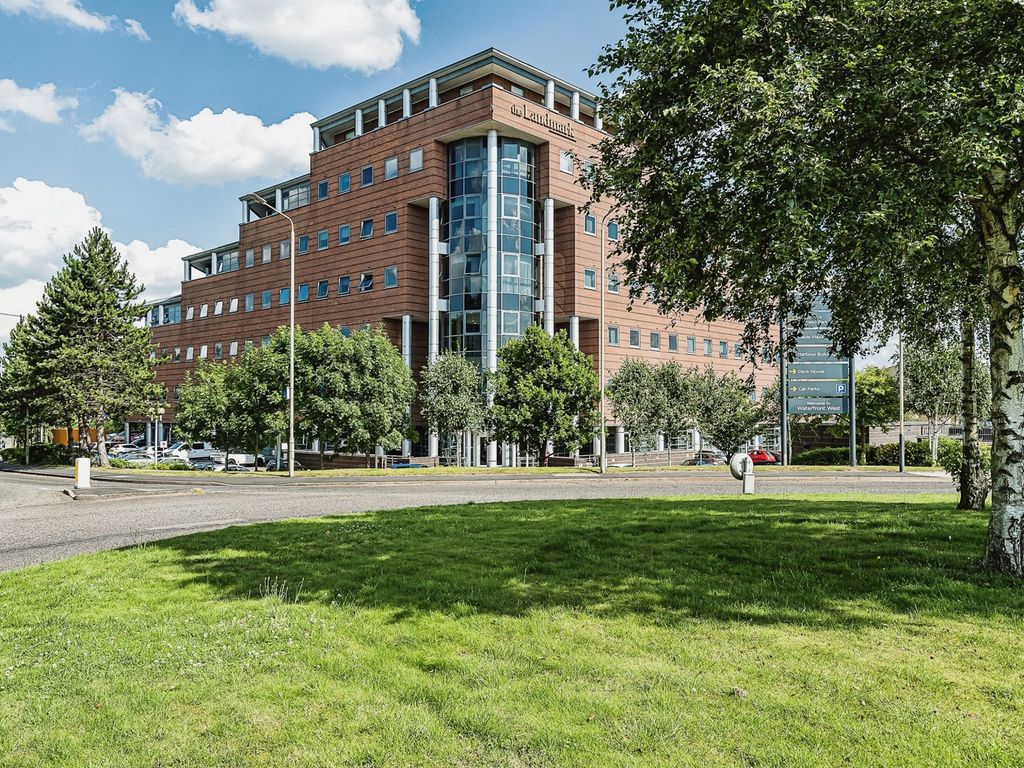 2 bed flat for sale in Waterfront West, Brierley Hill DY5 Zoopla