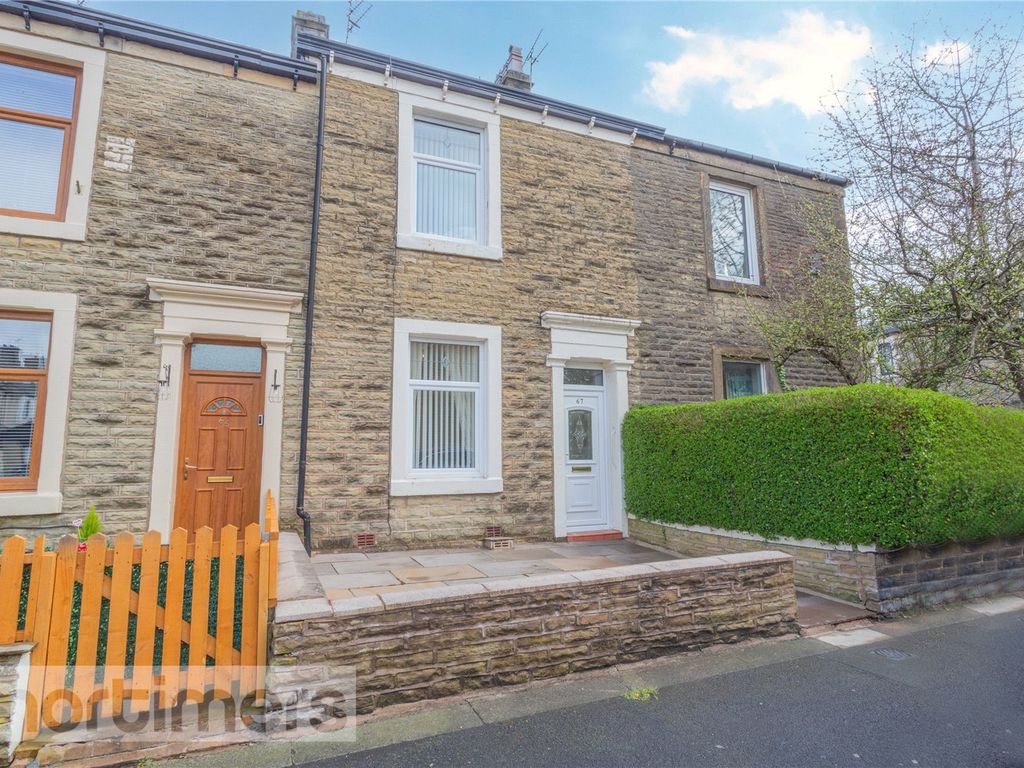 2 bed end terrace house for sale in Lord Street, Oswaldtwistle