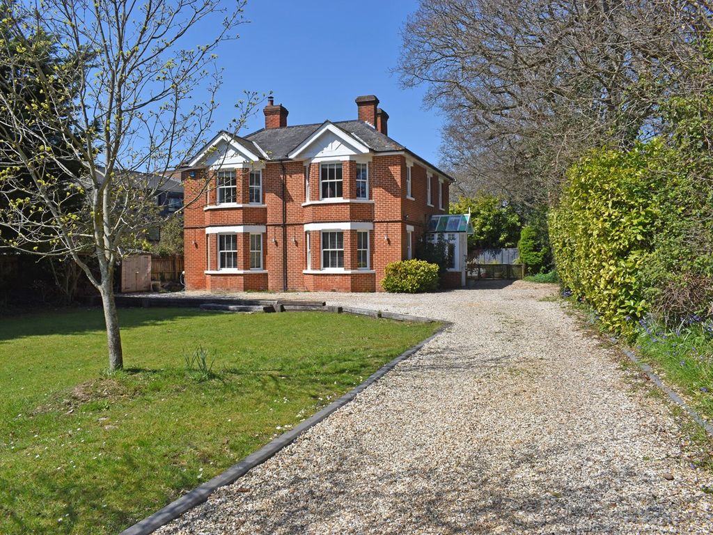 4 bed detached house for sale in Milford Road, Lymington SO41 Zoopla