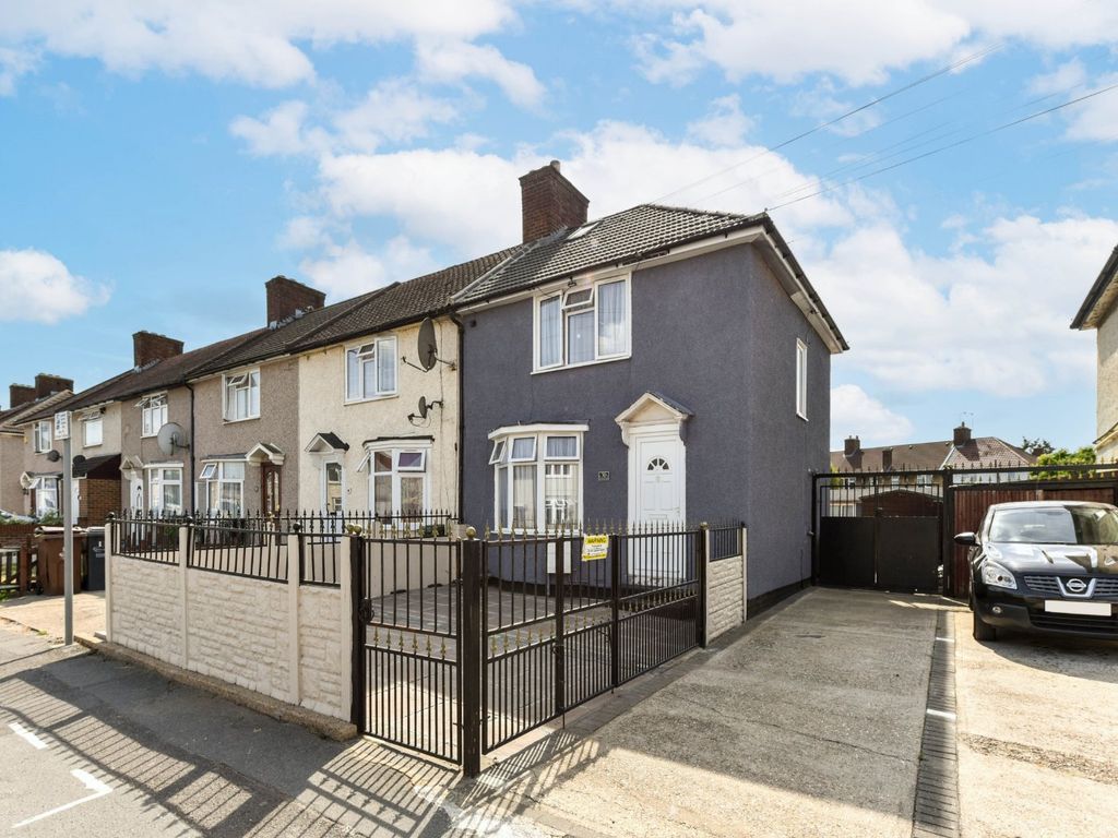 3 bed terraced house for sale in Polesworth Road, Dagenham, Essex RM9